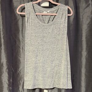 GAP - Woman's Sleeveless Top- Size Large - Thin Sweater Like